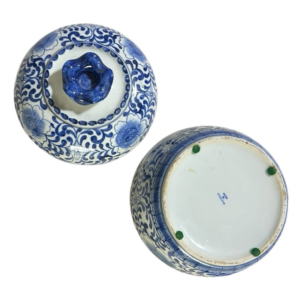 Blue & White Porcelain Lidded Ginger Jar Tea Caddy Floral Vine Design Decorative - Picture 5 of 5